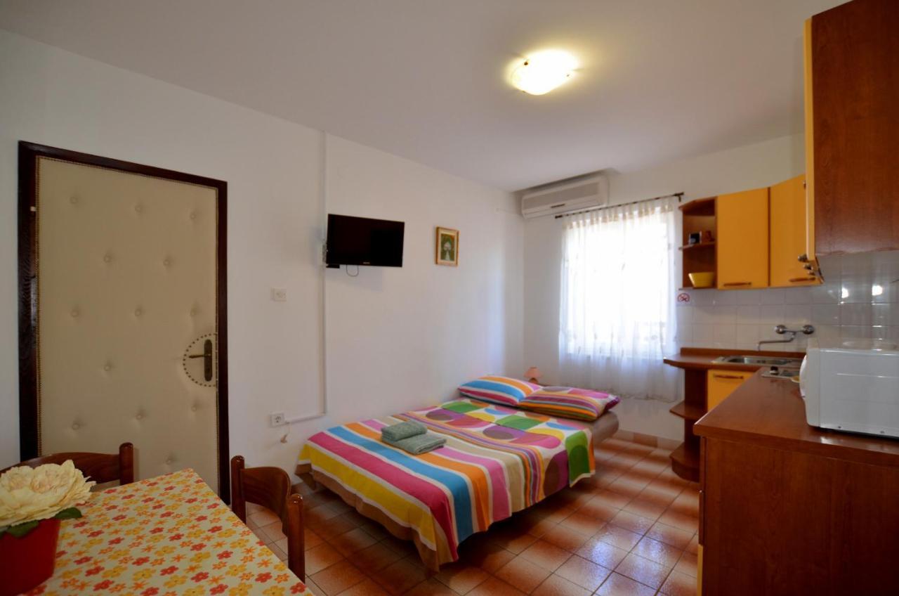 Galant Apartments Rovinj Pokoj fotografie